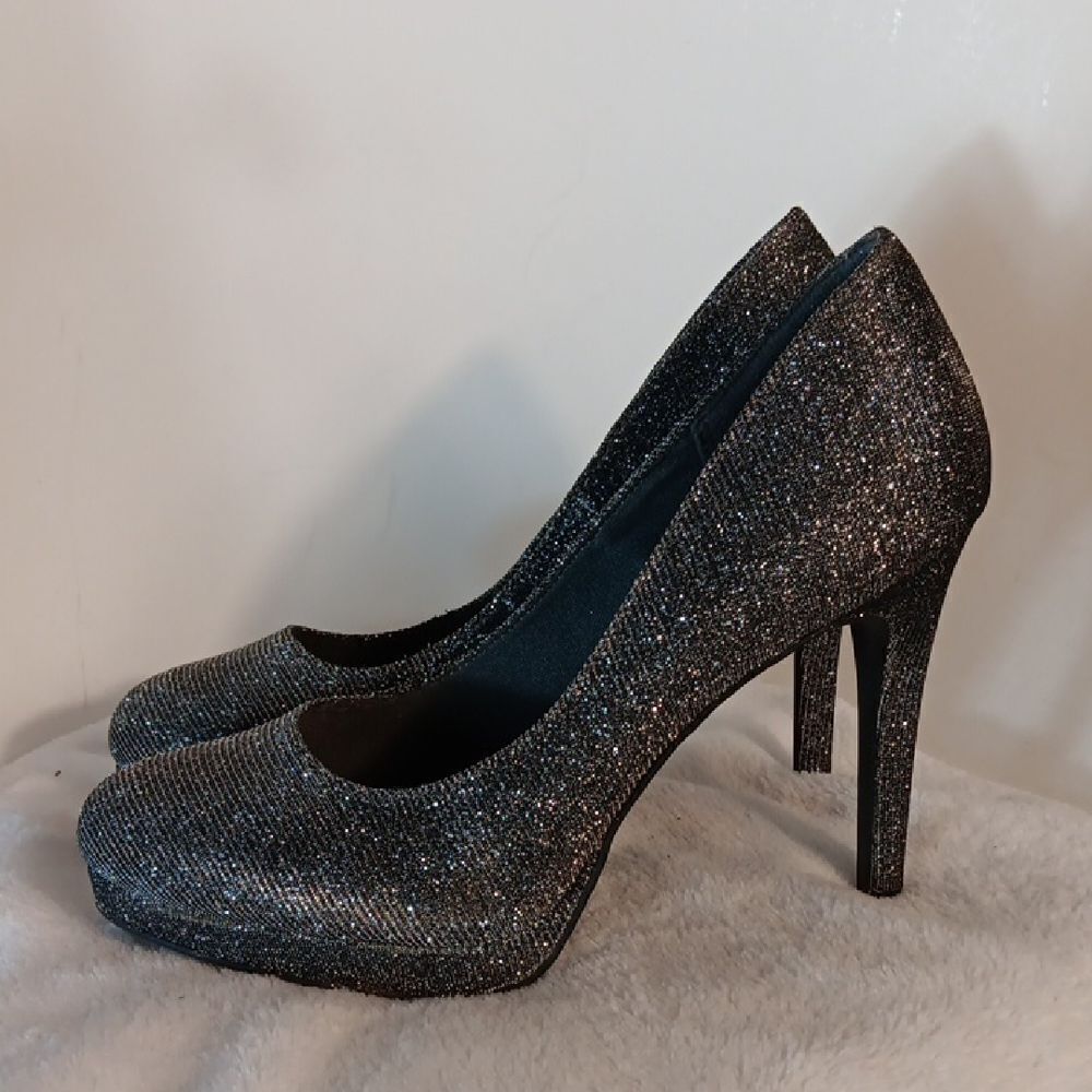 Fioni Night Elegant Black Glitter Heels